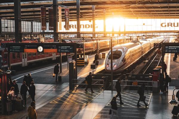 ÖPNV, München, Bahn, Zug, Nahverkehr, Nachhaltigkeit