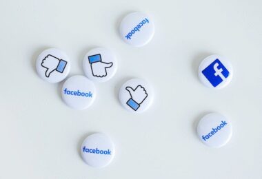 Facebook-Seiten, Likes, Follower, soziales Netzwerk, Meta, Social Media