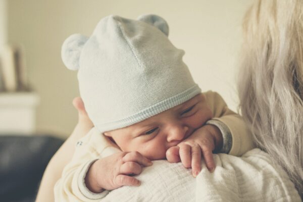 beliebtesten Vornamen, Baby, Kind, Nachwuchs, Familie, Frau, Deutschland