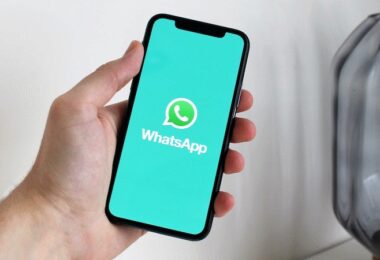 WhatsApp Urlaubsmodus, Smartphone, Archivieren, Chats im Archiv lassen