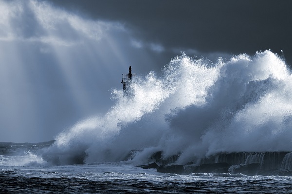 Sturm, Meer, Hurrikan, Wirbelsturm, größte Ängste der Deutschen 2022, größte Ängste der Deutschen 2023