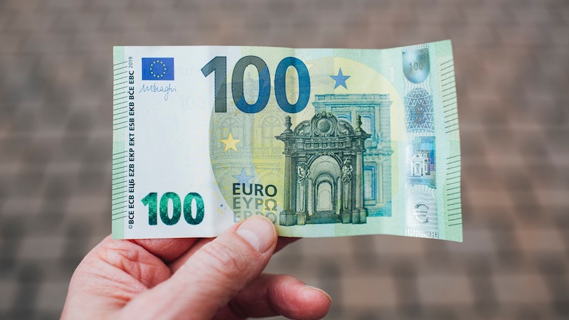 Monatlich 100 Euro sparen, anlegen, Vermögen aufbauen