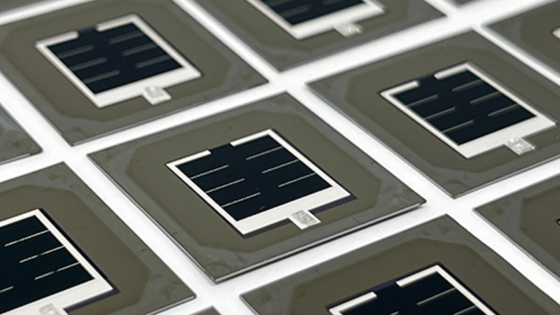 Perovskite solar cells: Researchers achieve new efficiency record