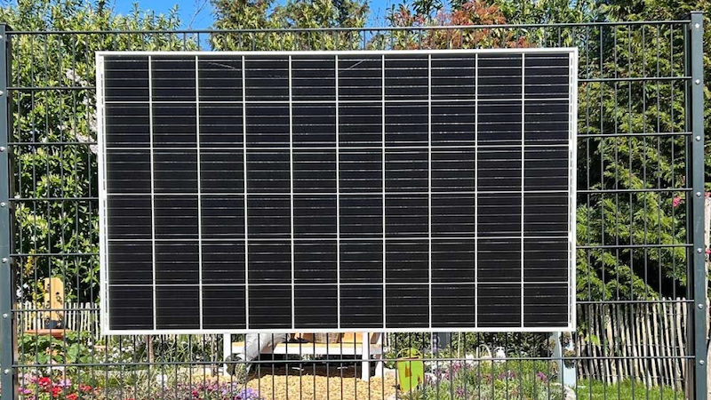 Solaranlage Gartenzaun, Zaun-Solaranlage, Solaranlage, Solar, Panel, Solarpanel