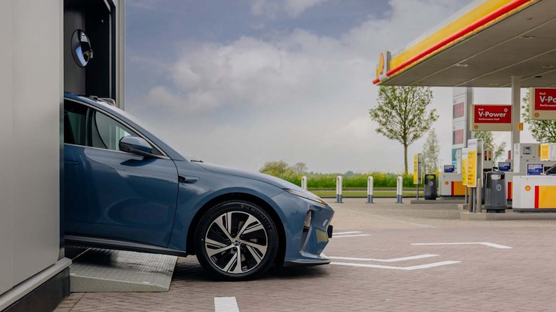 Shell and Nio bring exchange station to Europe