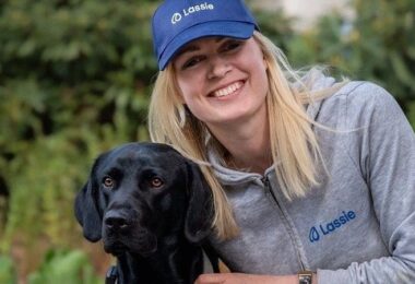 Hedda Båverud Olsson, Gründerin,CEO, Lassie, App, Homescreen, Hundeversicherungen, Smartphone