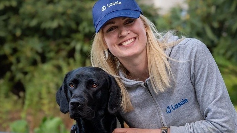 Hedda Båverud Olsson, Gründerin,CEO, Lassie, App, Homescreen, Hundeversicherungen, Smartphone