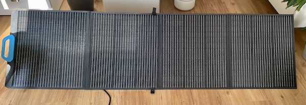 foldable solar mat, foldable solar panel, Bluetti PV200