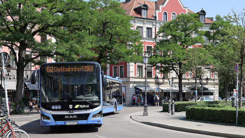 Emissionen Vergleich , ÖPNV, Scooter, Auto, Emissionen, Mobilität, Verkehr