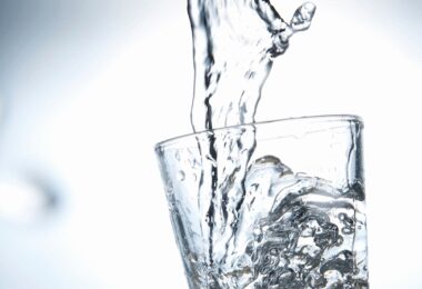 Enzym Trinkwasser, Trinkwassergewinnung, Wasser als der Luft