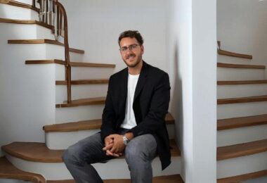 Max Weiß, Interview, Millionär, Anfang 20, Unternehmen, Unternehmer, Gründer, Arbeit, Job, Social Media
