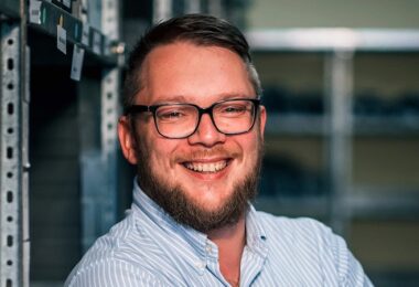 Homescreen, Braun Büffel, Artur Wagner