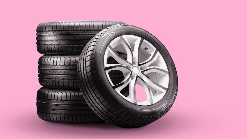 besten Ganzjahresreifen, Auto, Mobilität, Zubehör, Winterreifen, Sommerreifen, Reifenwechsel, Straße, Wetterverhältnis, ADAC