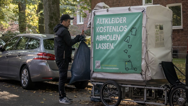Recyclehero Altkleider Wertstoffe Haustür Start-up