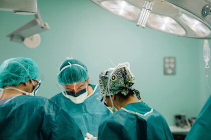 Besten Krankenhäuser, Deutschland, Krankheit, Gesundheit, Gesundheitswesen, Gesundheitsversorgung, Patienten, Arzt, Doktor, Klinik, Forschung, Medizin, Lehre, Universität