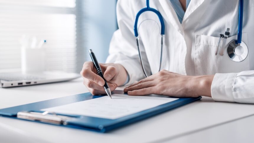 besten privaten Krankenvollversicherungen, Gesundheit, Geld, Pflegeversicherung, Krankheit, Krankenhaus, Versorgung, Deutschland