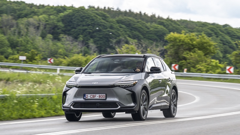günstigsten Autos Mittelklasse, ADAC, Test, Ranking, Gesamtkosten, Wertverlust, Material, Verbrauch, Leistung, Ölwechsel