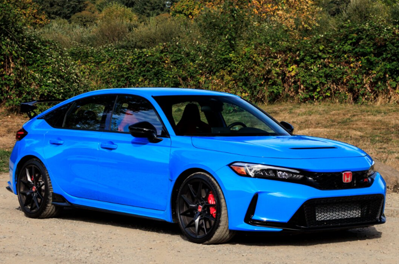 Ein blauer Honda Civic Type R 2025.