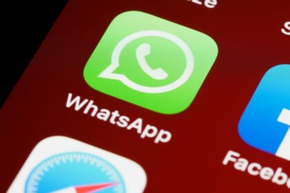 WhatsApp Verknüpfung Verbindung Facebook Instagram entfernen Meta Kontenübersicht