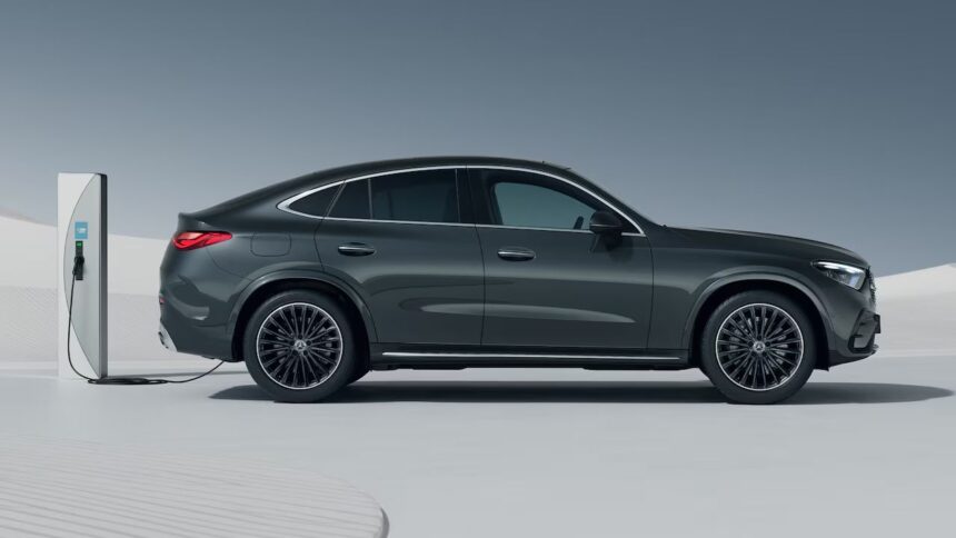 Mercedes-Benz GLC Plug-in Hybrid Auto Wagen Stromsäule laden