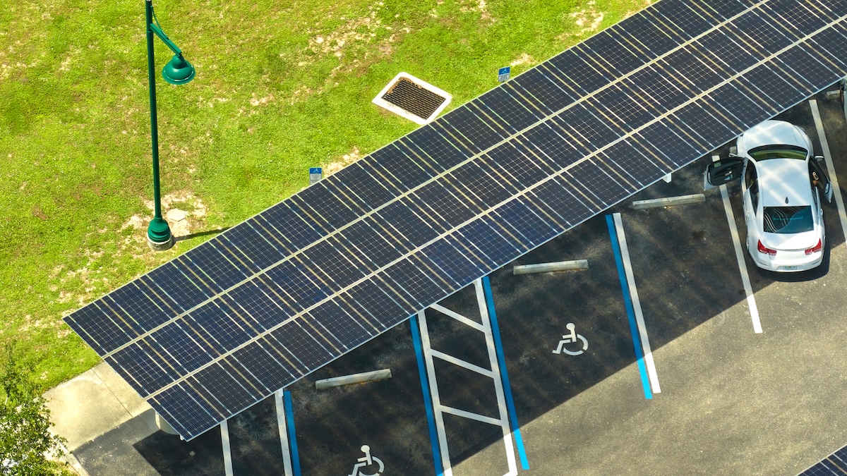 Solar-Parkplatz, Solarenergie, Koblenz, Rheinland-Pfalz, Solarpflicht, Strom, erneuerbare Energie, Umwelt, Klima, Deutschland