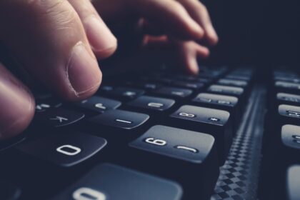 Shortcuts ChatGPT, Künstliche Intelligenz, KI, Kurzbefehle, Tastatur, Computer, Windows, Mac, Sprachmodell, Chatbot