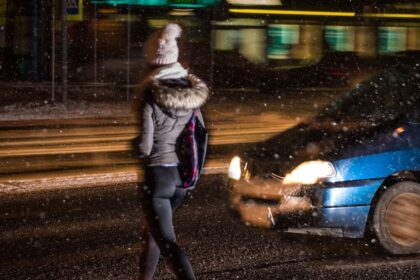 E-Autos für Fußgänger gefährlicher Elektroautos Elektromobilität Straßenverkehr