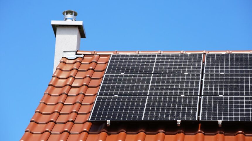 Solar Multilevel-Wechselrichter Solaranlage Solarenergie Energiewende Erneuerbare Energien PV-Anlage Photovoltaik