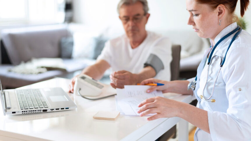 Arzt Ärztin Patient Versicherung Krankenkassen