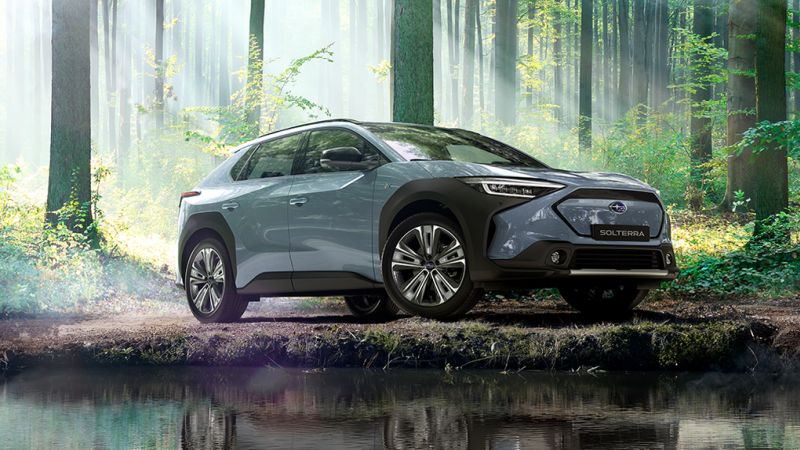 Subaru Solterra Auto elektrischer Kompakt-SUV Wald