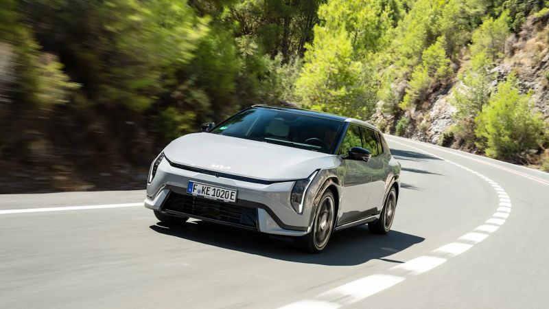 Kia EV4 Auto Elektroauto
