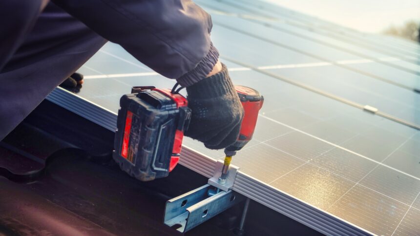 Solaranlage Solar Strom Nachbar Energy Sharing