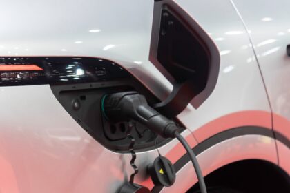 Spritpreise Spritkosten 2027 vergleich E-Auto Verbrenner Elektroauto 100 Kilometer