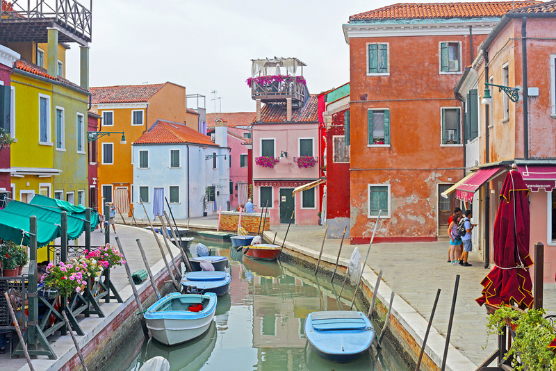 Platz acht geht an Burano in Italien. Foto: depositphotos.com