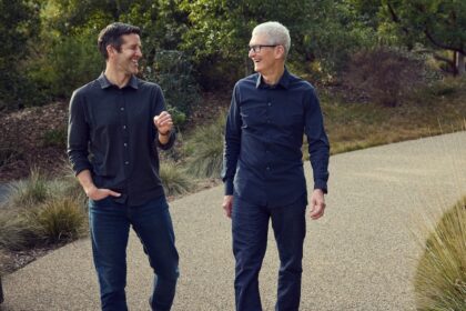 neuer Apple Chef CEO Tim Cook Jon Ternus
