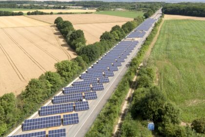 Solarpark Solarkraftwerk Autobahn A4