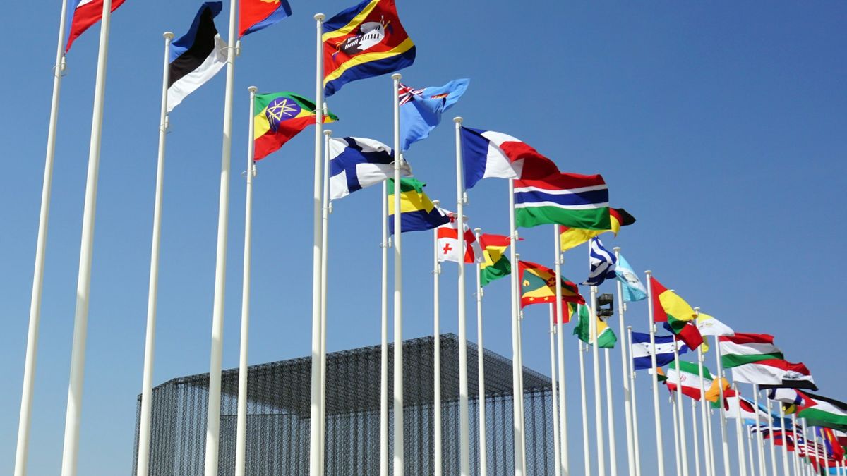 Flaggen Fahnen Länder Nationen