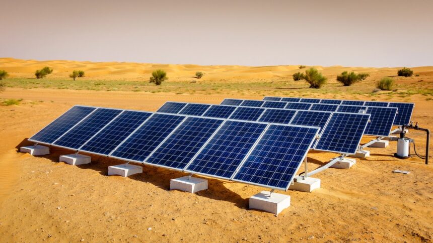 Solarparks Regen KI Wüste