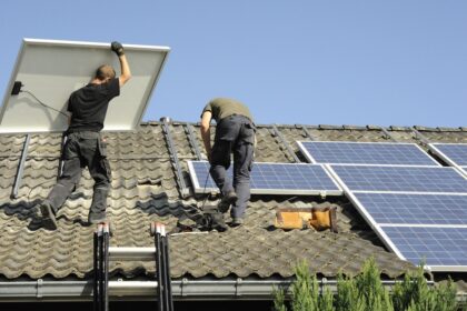 Energy Sharing Solarstrom mit Nachbarn teilen verkaufen verschenken