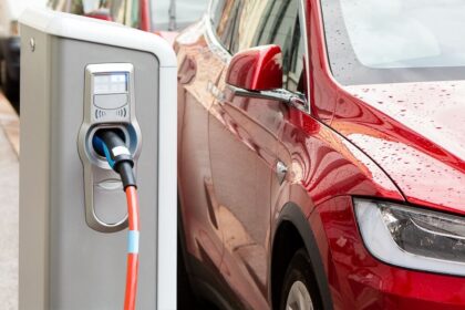 öffentliches Laden Abzocke Ladesäule E-Auto Elektroauto laden Preis Kosten teuer