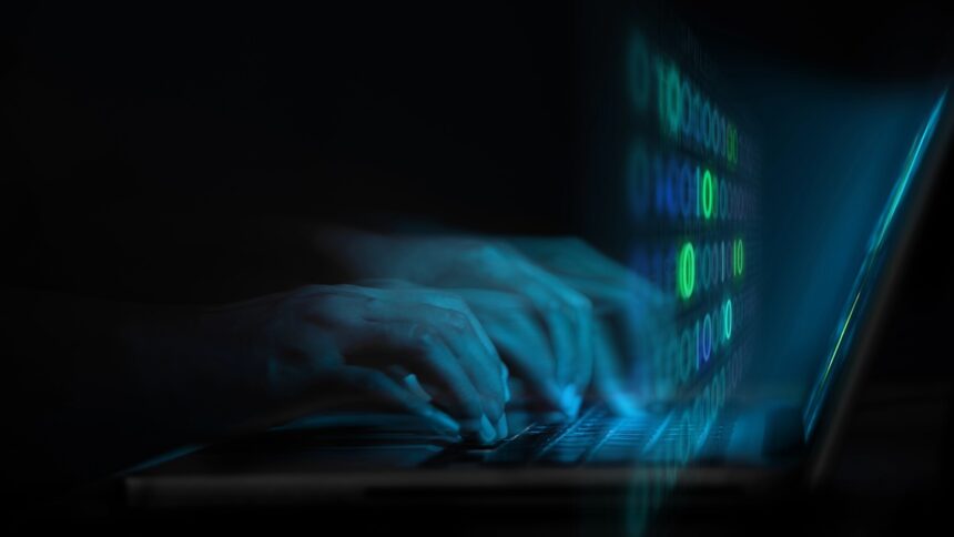 ChatGPT Chats privat OpenAI Mitarbeiter Menschen mitlesen