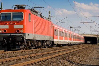 E-Lkw Bahn Diesel Förderung