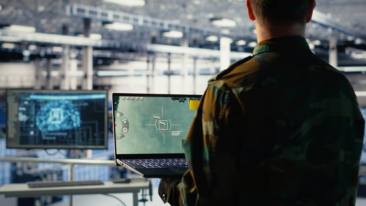 KI Krieg Atombombe Künstliche Intelligenz