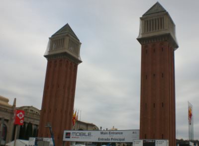 Der Haupteingang der Messe in Barcelona. Sehr einladend... morgen gehts da los!